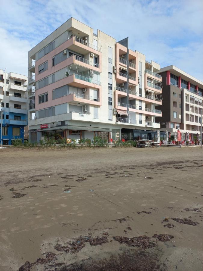 Blue Sky Apartaments Durrës Exteriör bild